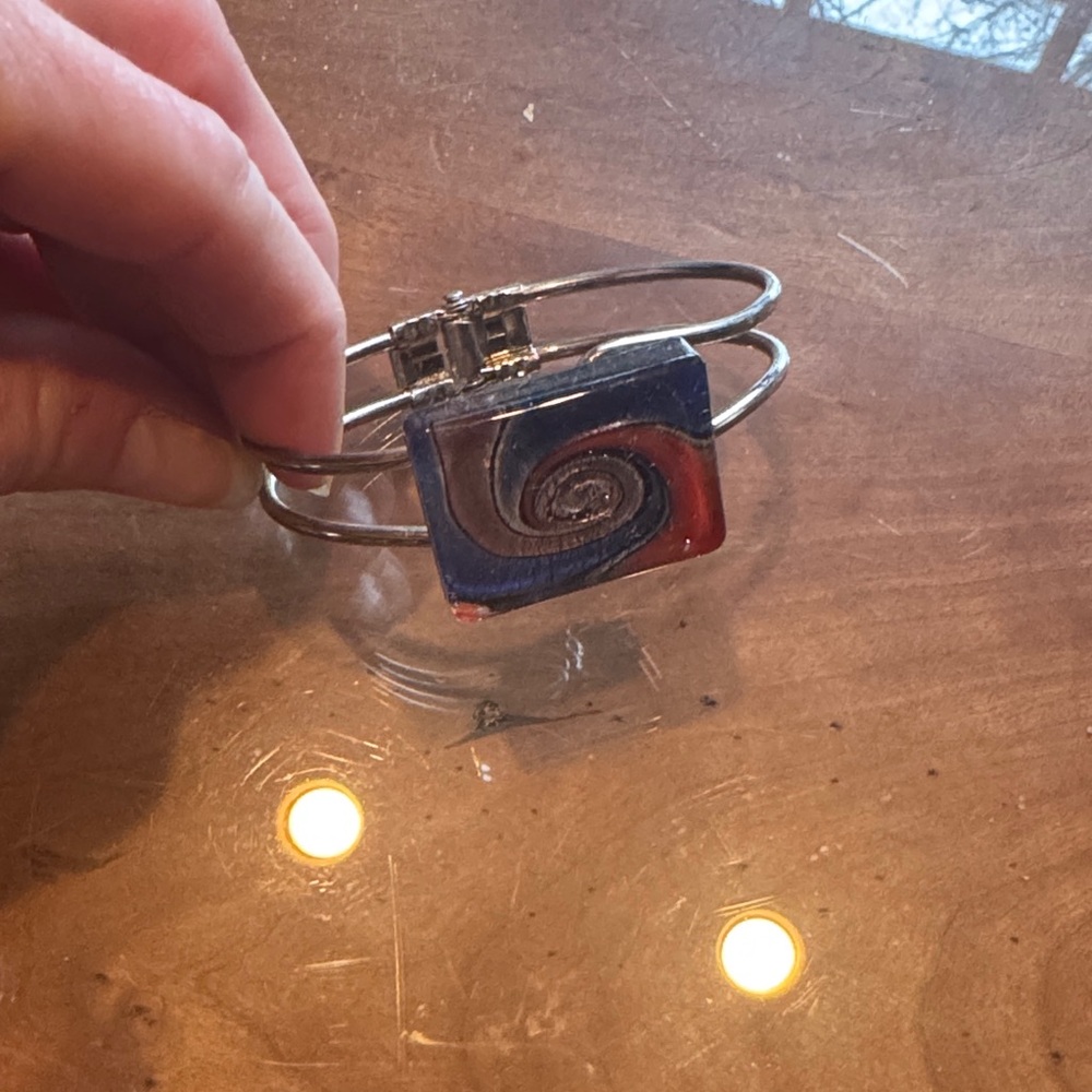 Silver Bracelet with Swirl Design
